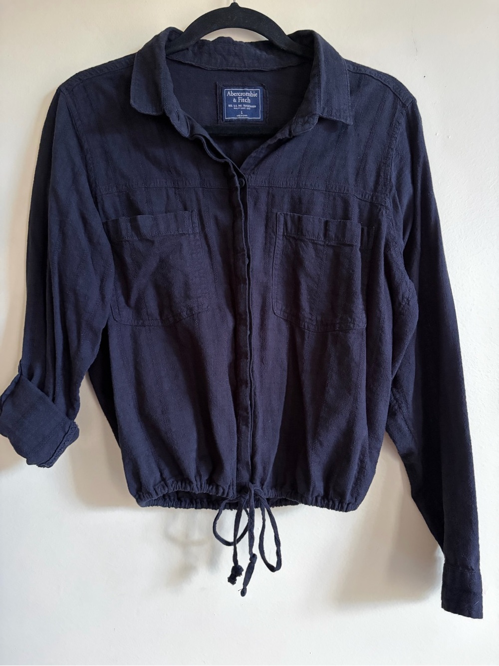 Abercrombie Women’s Black Long Sleeve Waist Drawstring Shirt Size L